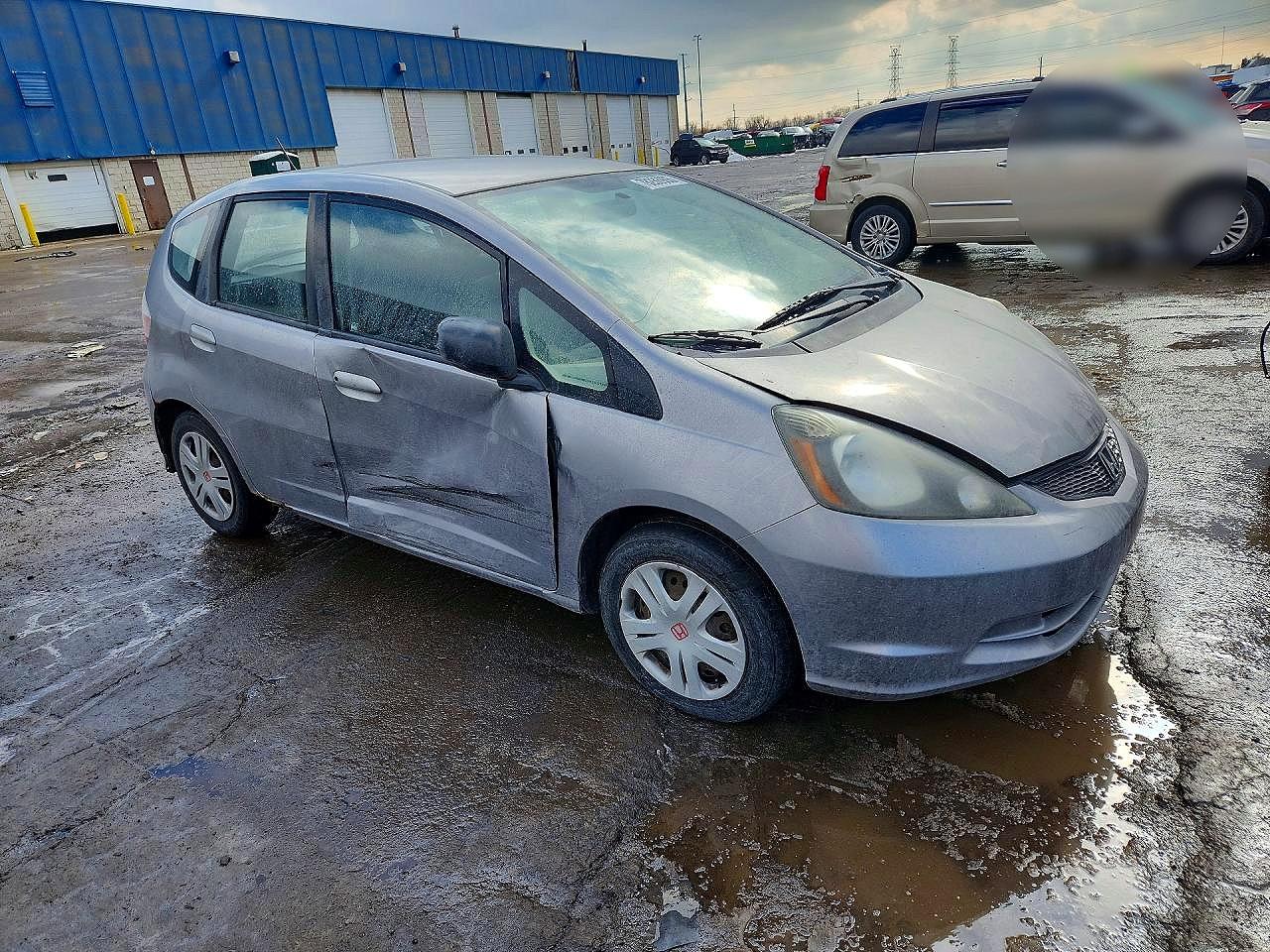 2009 HONDA FIT photo 4