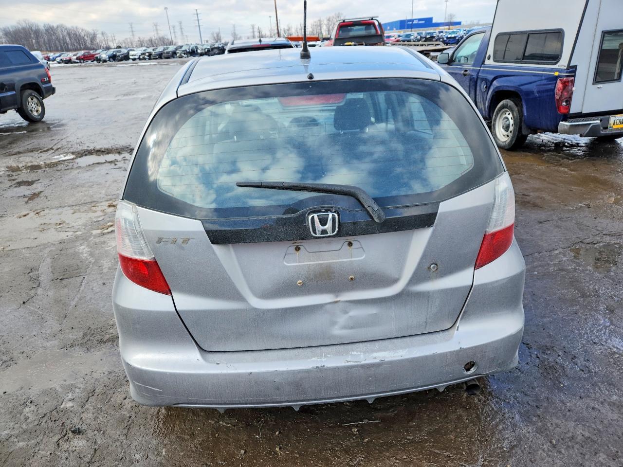 2009 HONDA FIT photo 6
