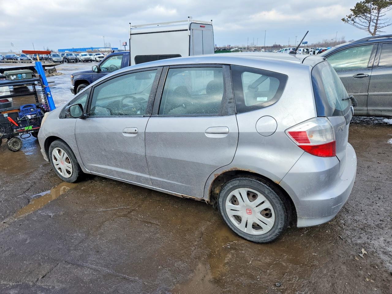 2009 HONDA FIT photo 2