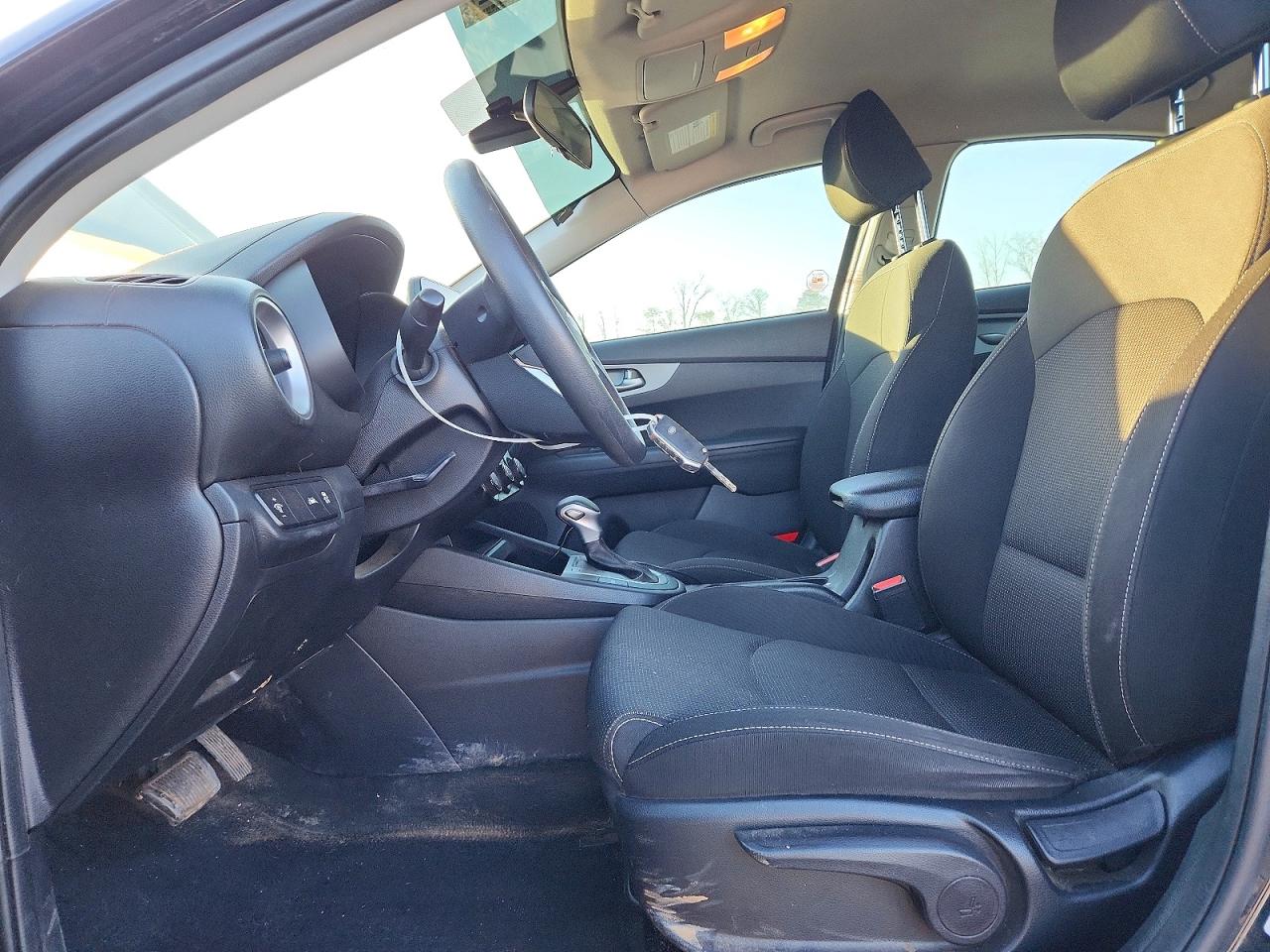 2021 KIA FORTE FE photo 7