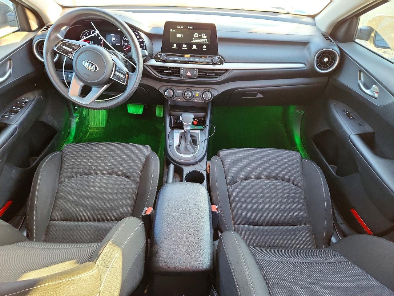 2021 KIA FORTE FE photo 8
