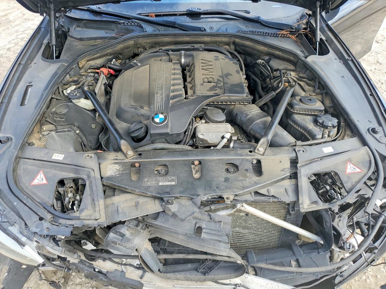 2013 BMW 535 XI photo 11