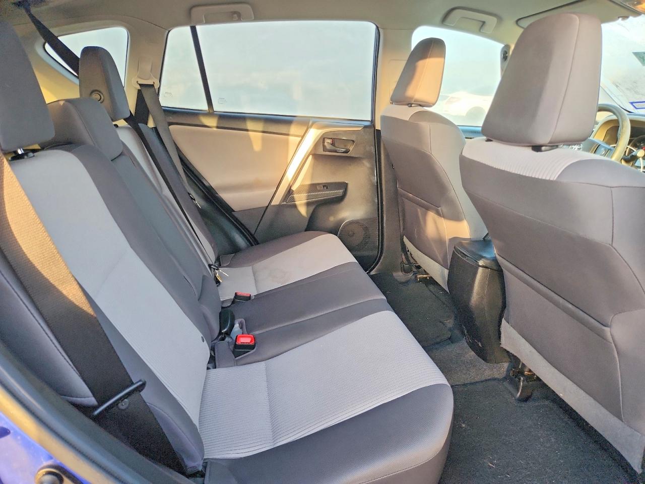 2014 TOYOTA RAV4 LE photo 19