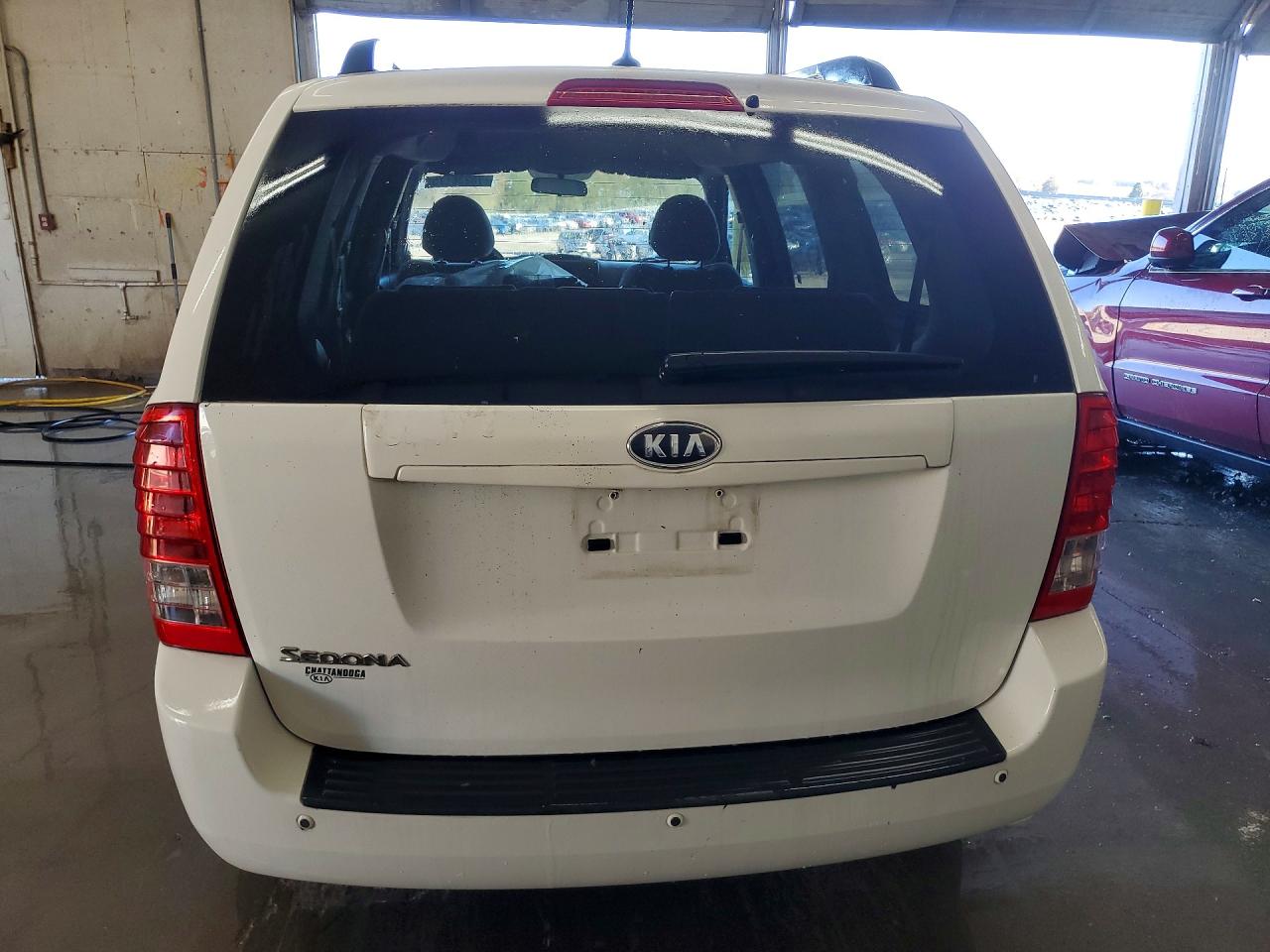 2012 KIA SEDONA LX photo 6