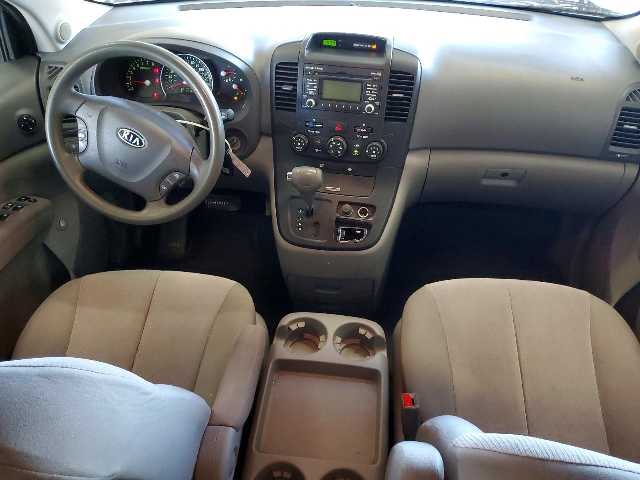 2012 KIA SEDONA LX photo 8