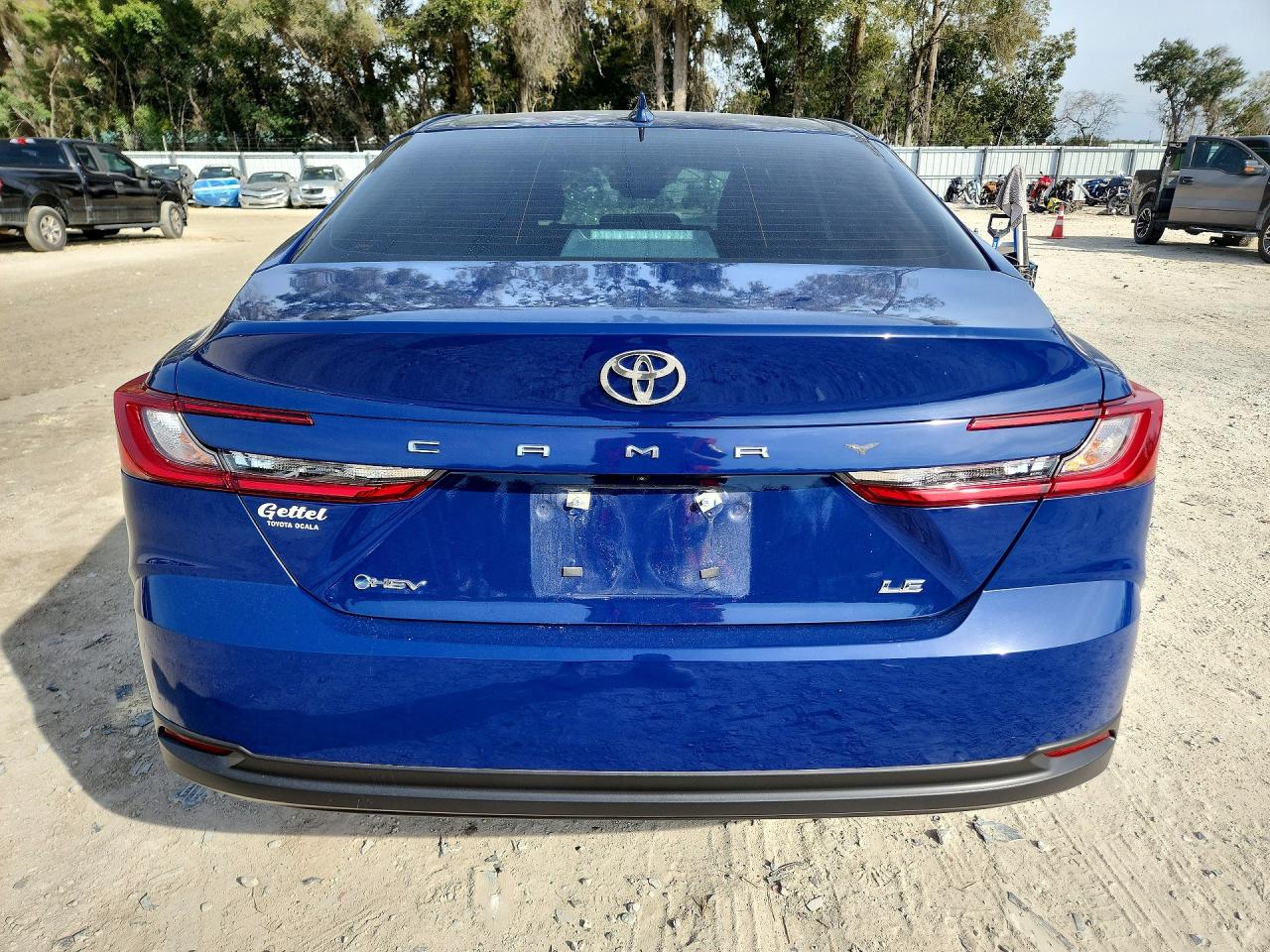 2025 TOYOTA CAMRY LE photo 11