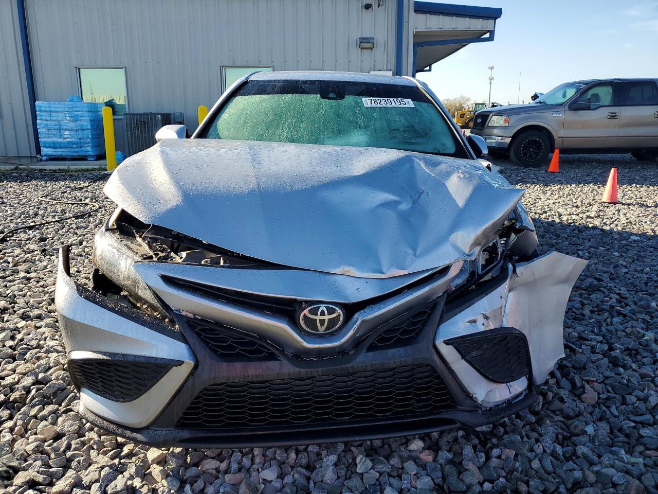 2024 TOYOTA CAMRY SE photo 9