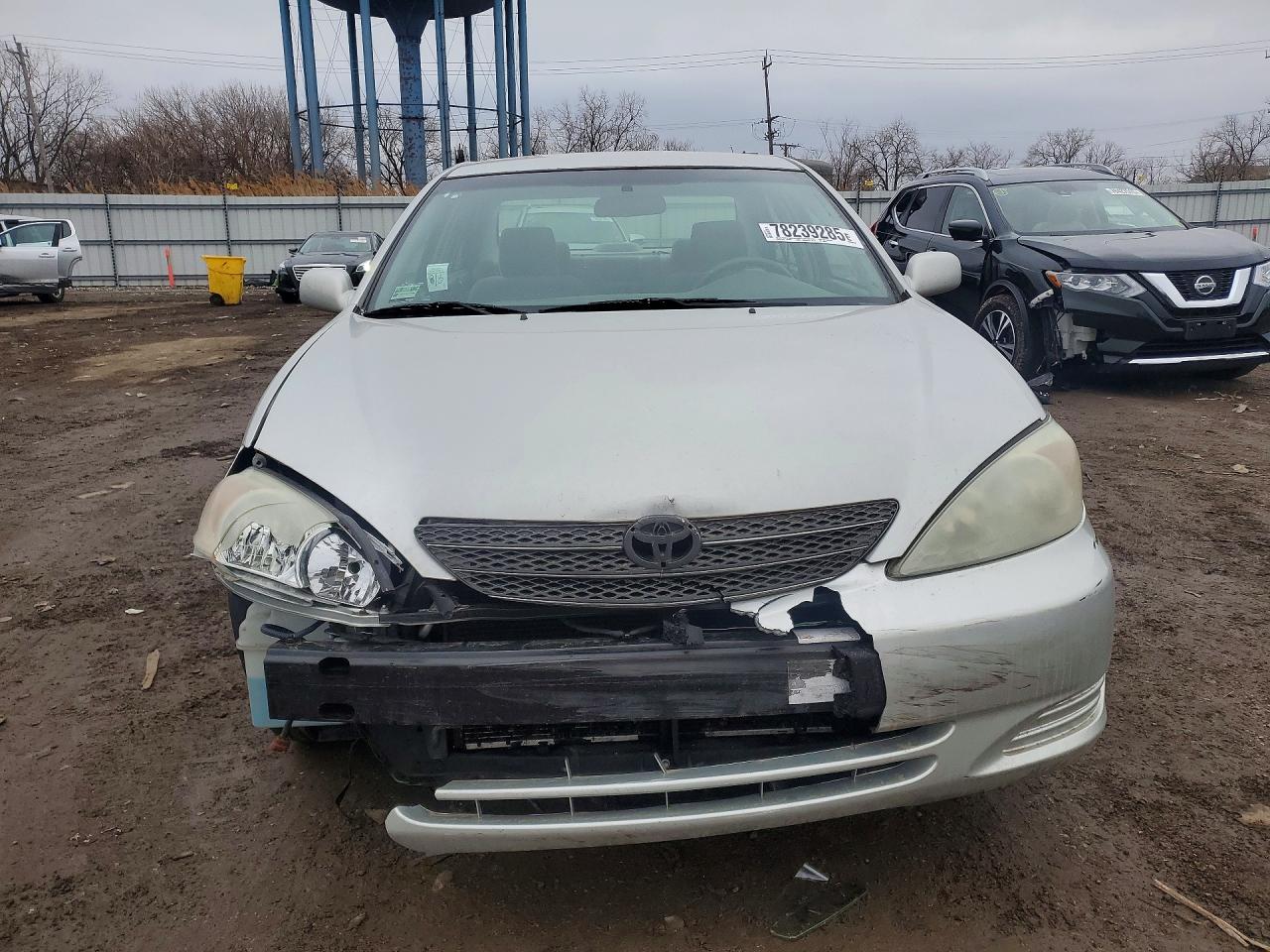 2002 TOYOTA CAMRY LE photo 9