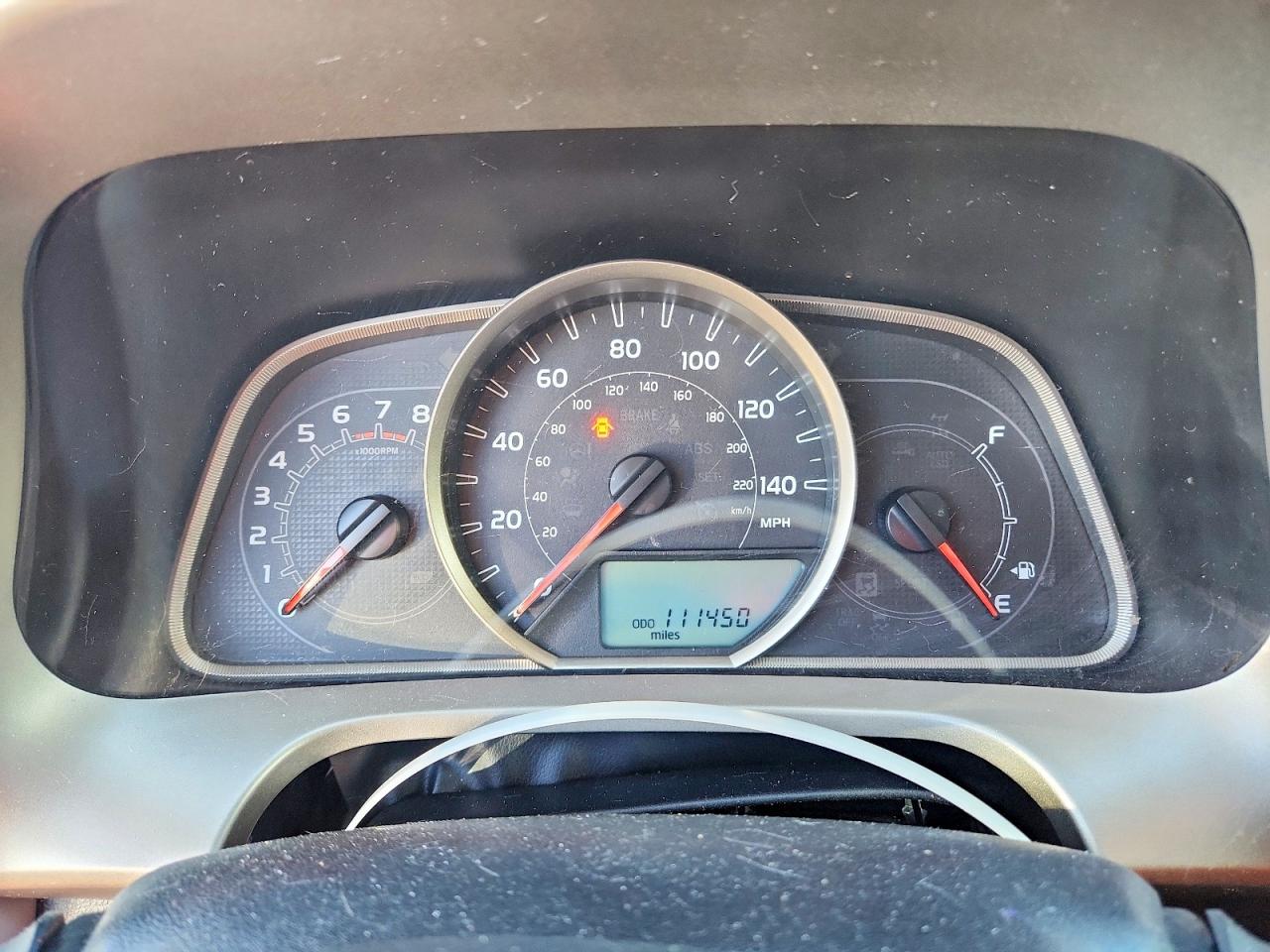 2014 TOYOTA RAV4 XLE photo 9