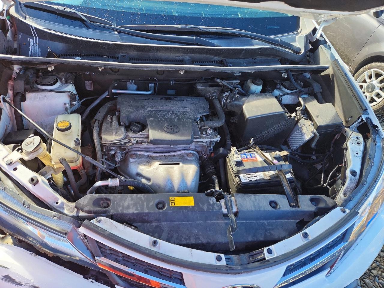 2014 TOYOTA RAV4 XLE photo 12