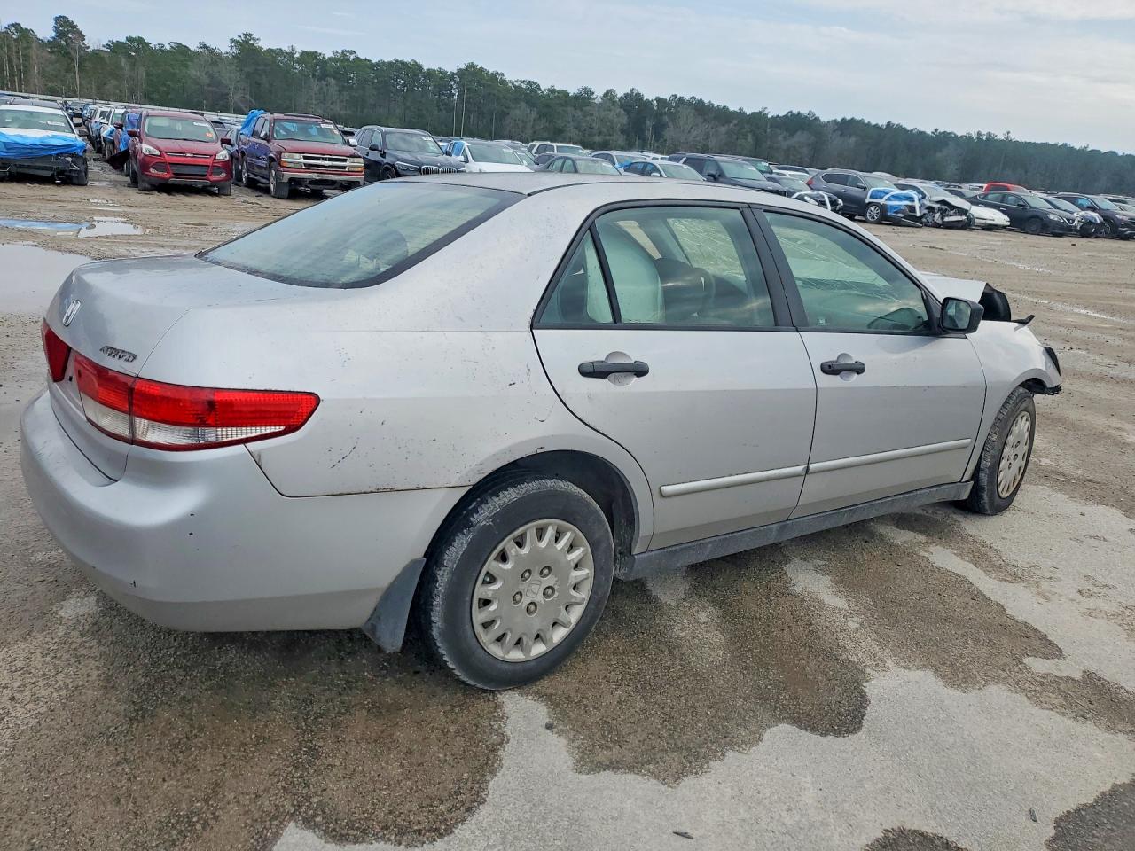 2004 HOND ACCORD DX photo 5