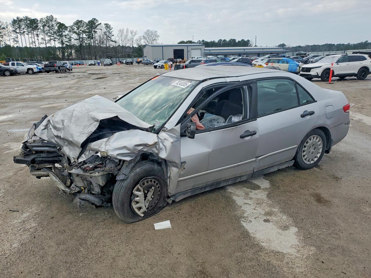 2004 HOND ACCORD DX photo 2