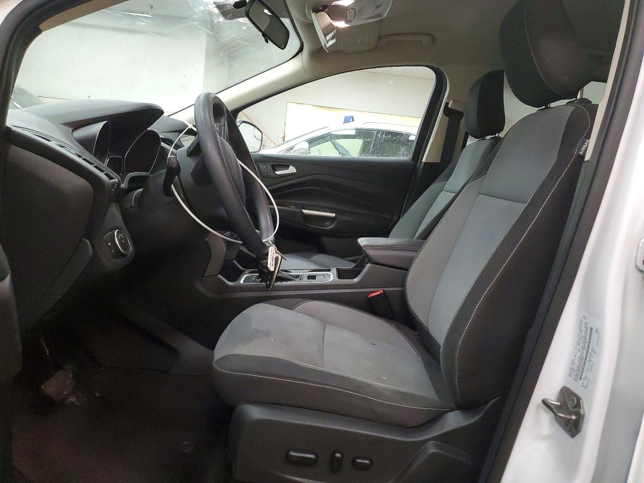 2019 FORD ESCAPE SE photo 13