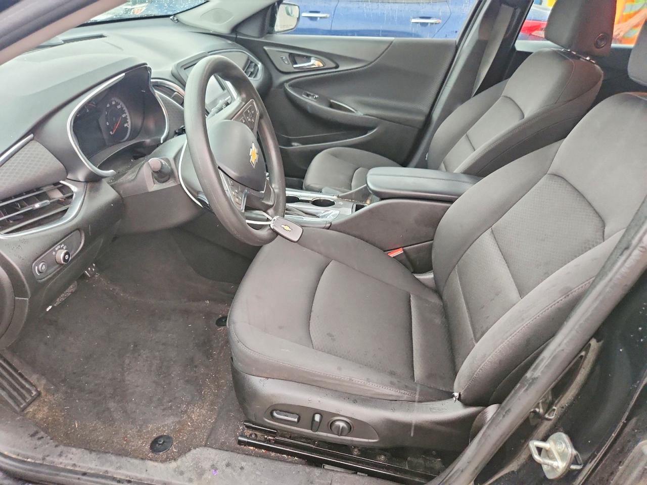 2016 CHEVROLET MALIBU LT photo 7