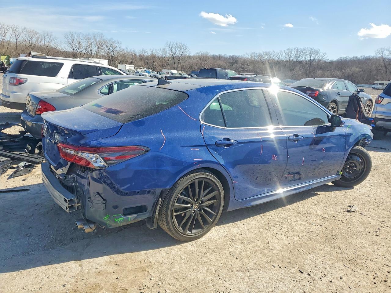 2024 TOYOTA CAMRY XSE photo 7