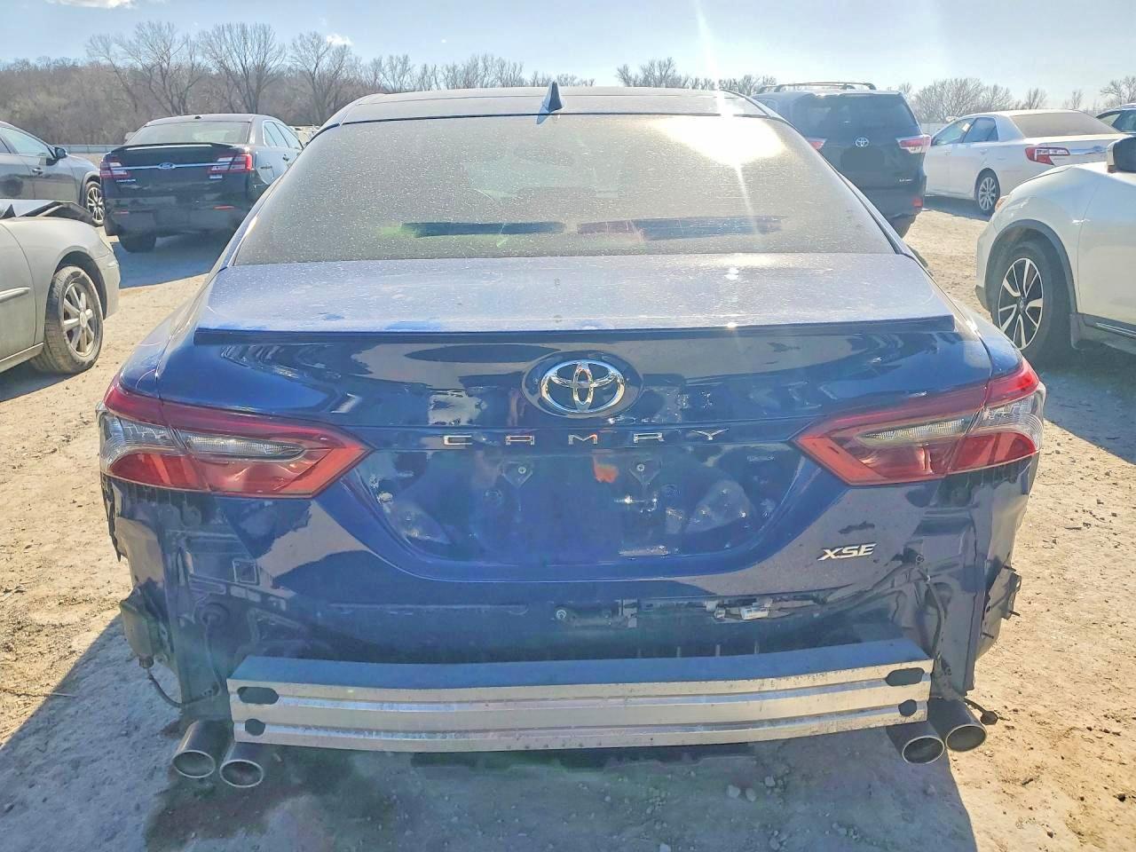 2024 TOYOTA CAMRY XSE photo 16