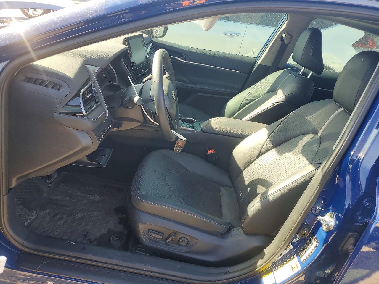 2024 TOYOTA CAMRY XSE photo 19