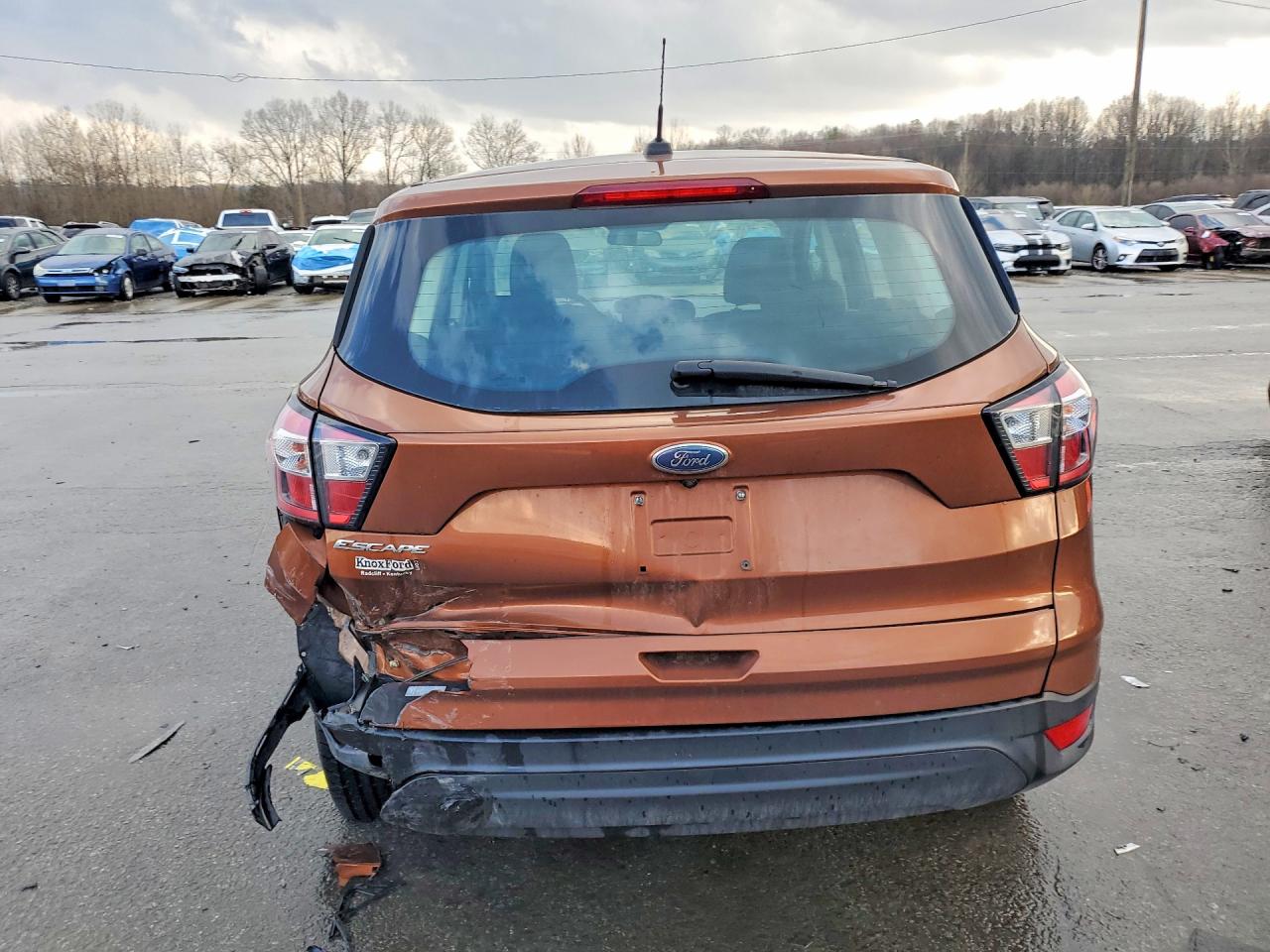 2017 FORD ESCAPE S photo 11