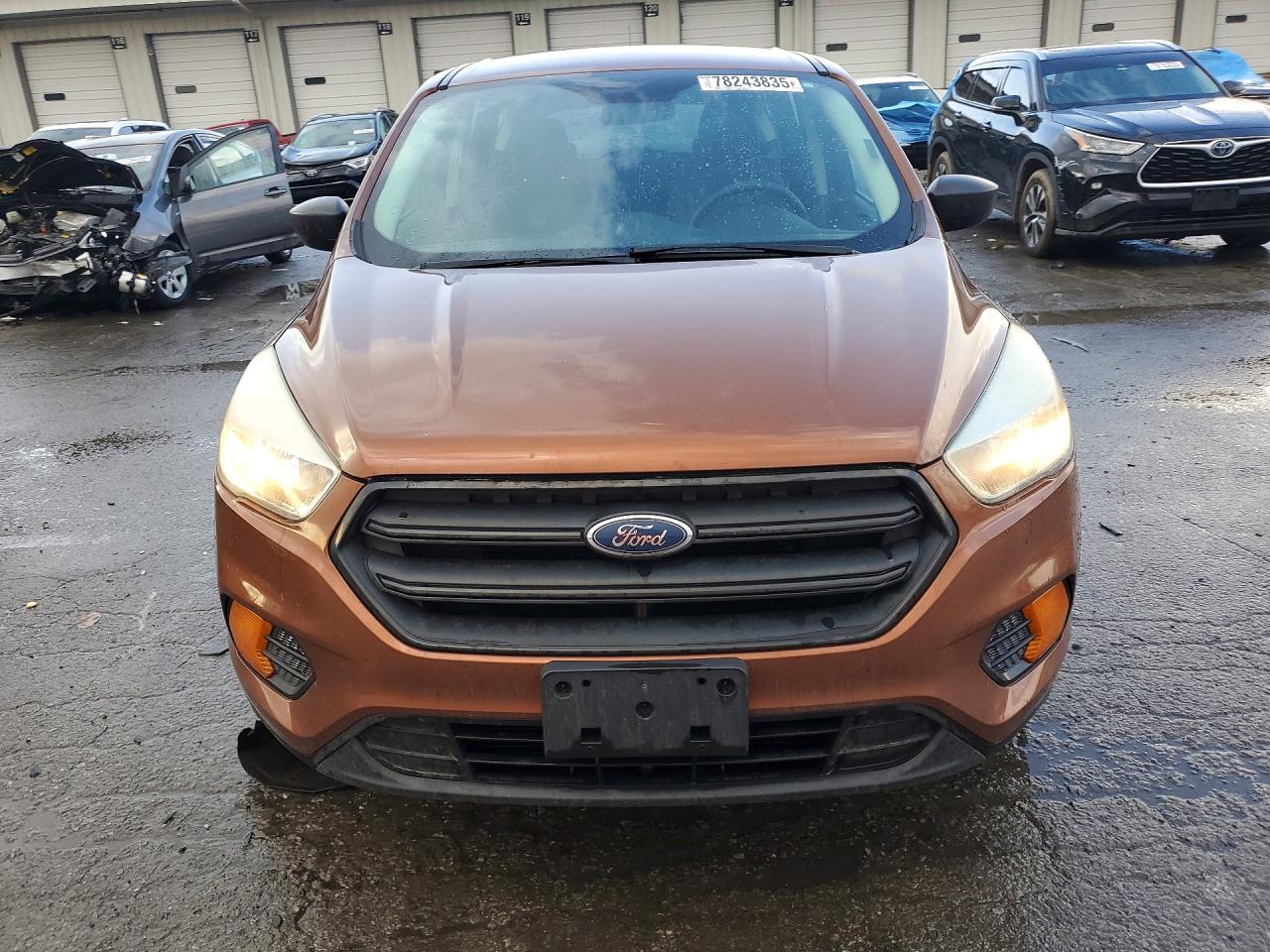 2017 FORD ESCAPE S photo 9