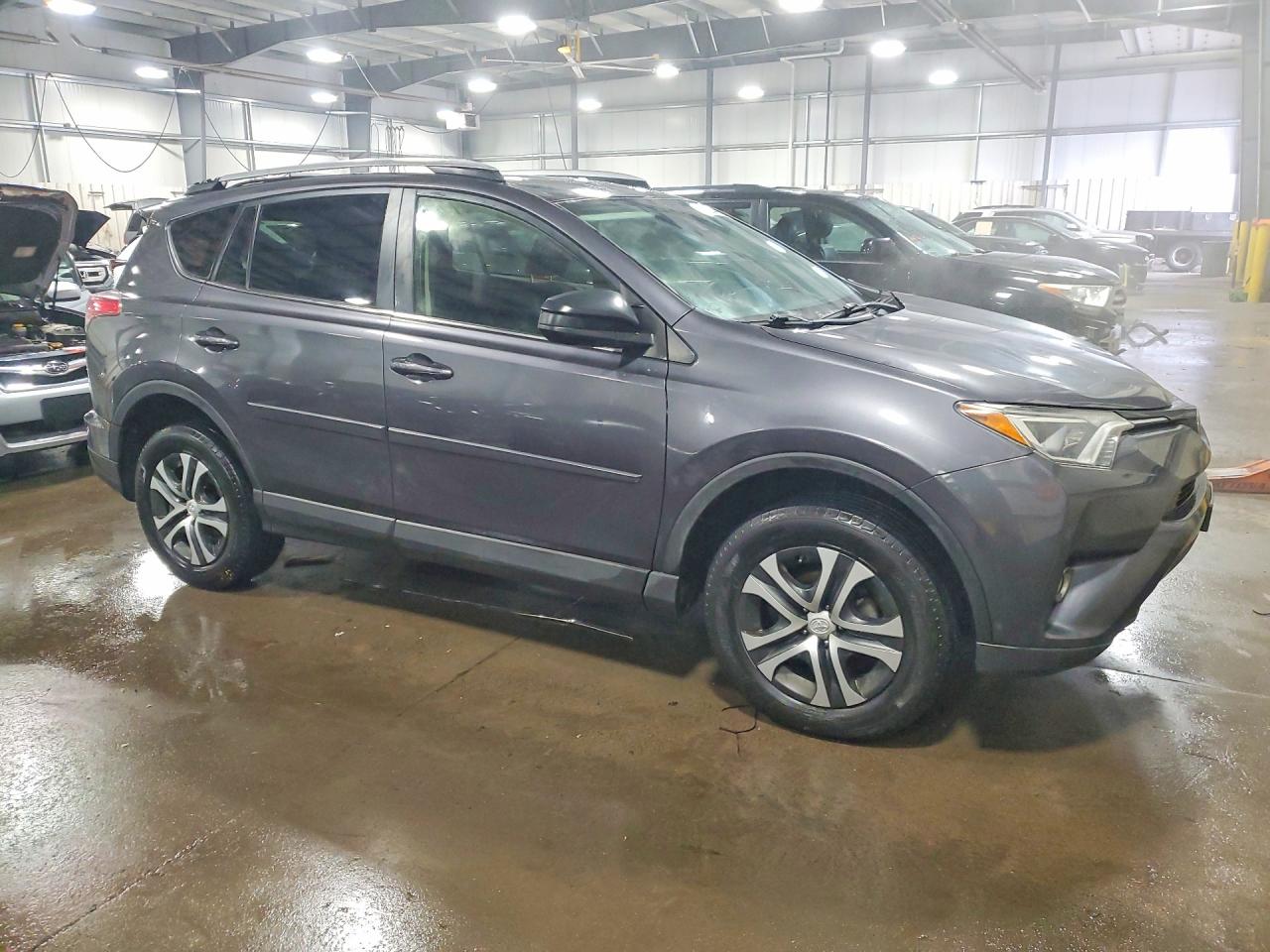 2017 TOYOTA RAV4 LE photo 10