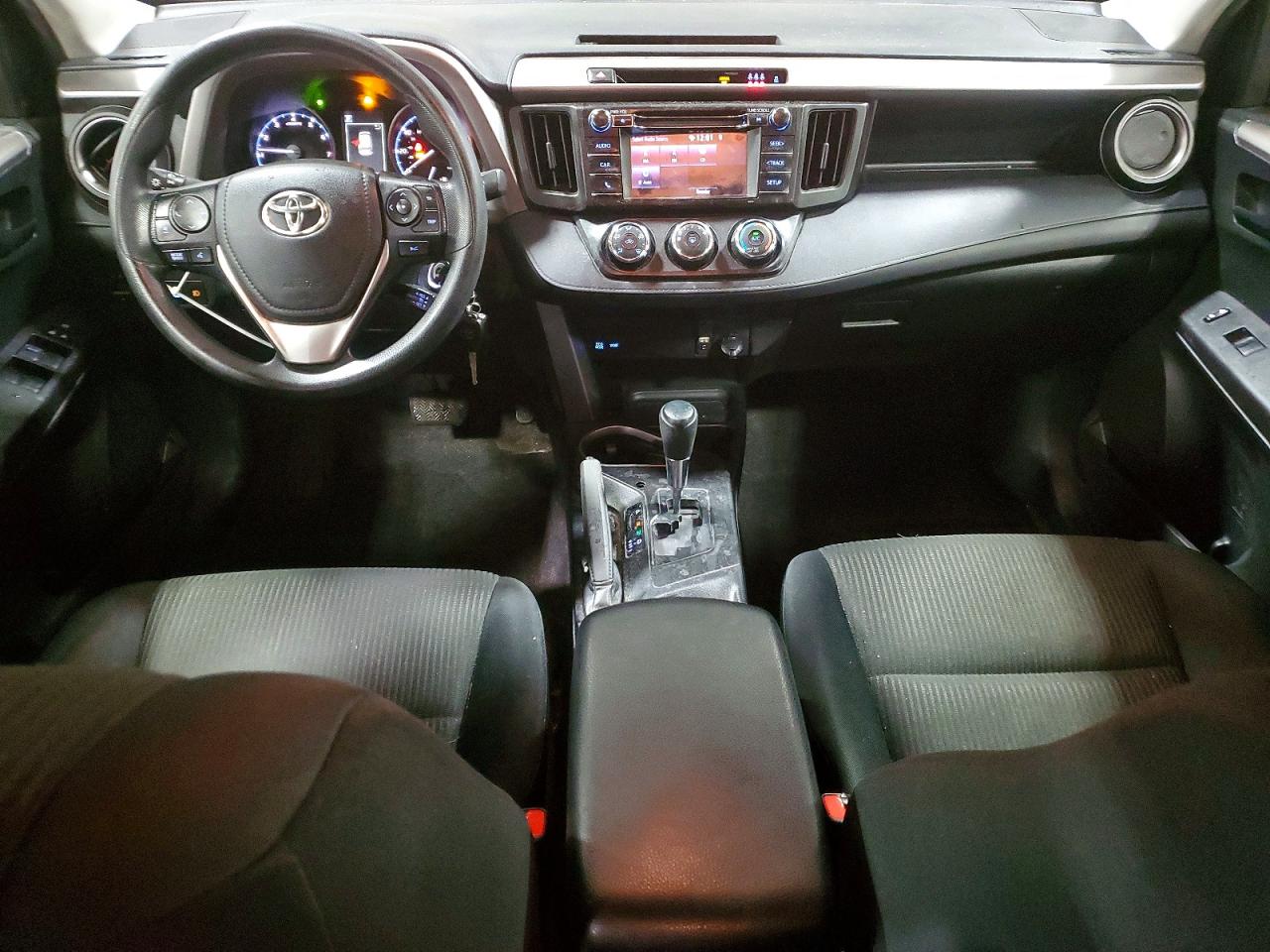 2017 TOYOTA RAV4 LE photo 22