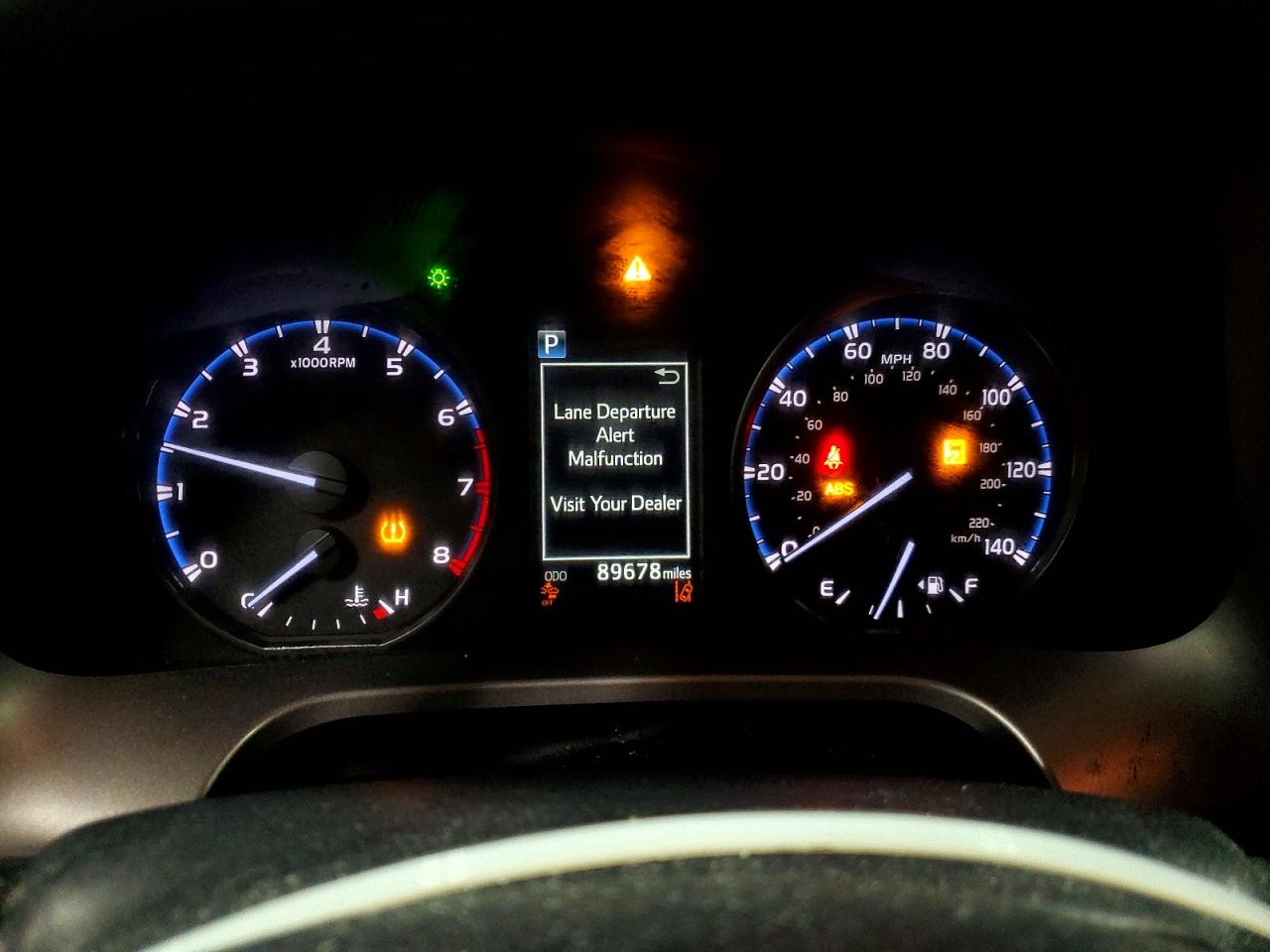 2017 TOYOTA RAV4 LE photo 25