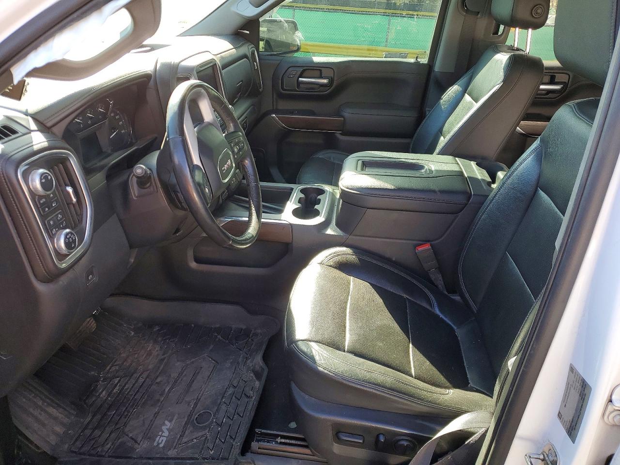 2019 GMC SIERRA K1500 SLT photo 7