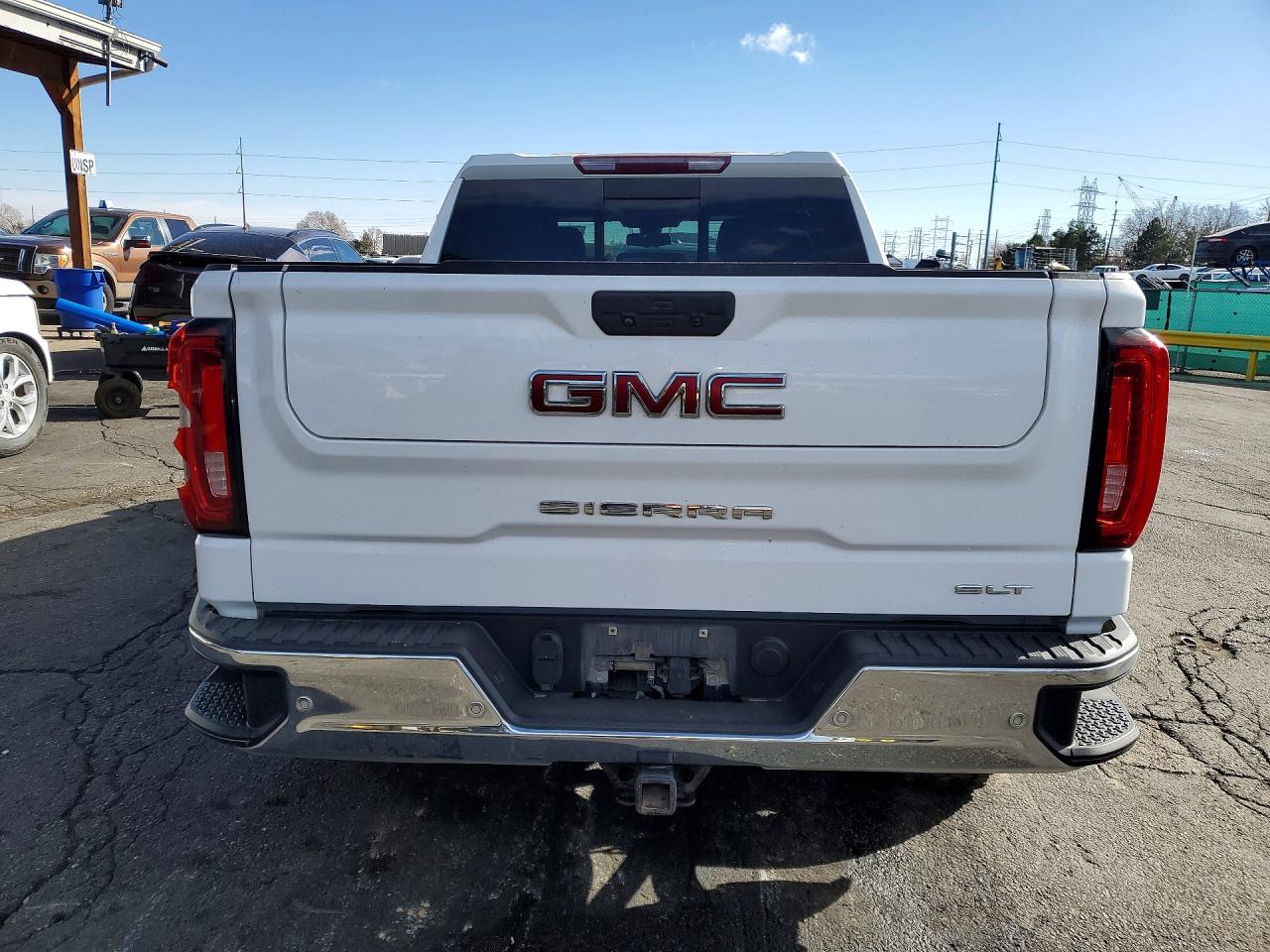 2019 GMC SIERRA K1500 SLT photo 6