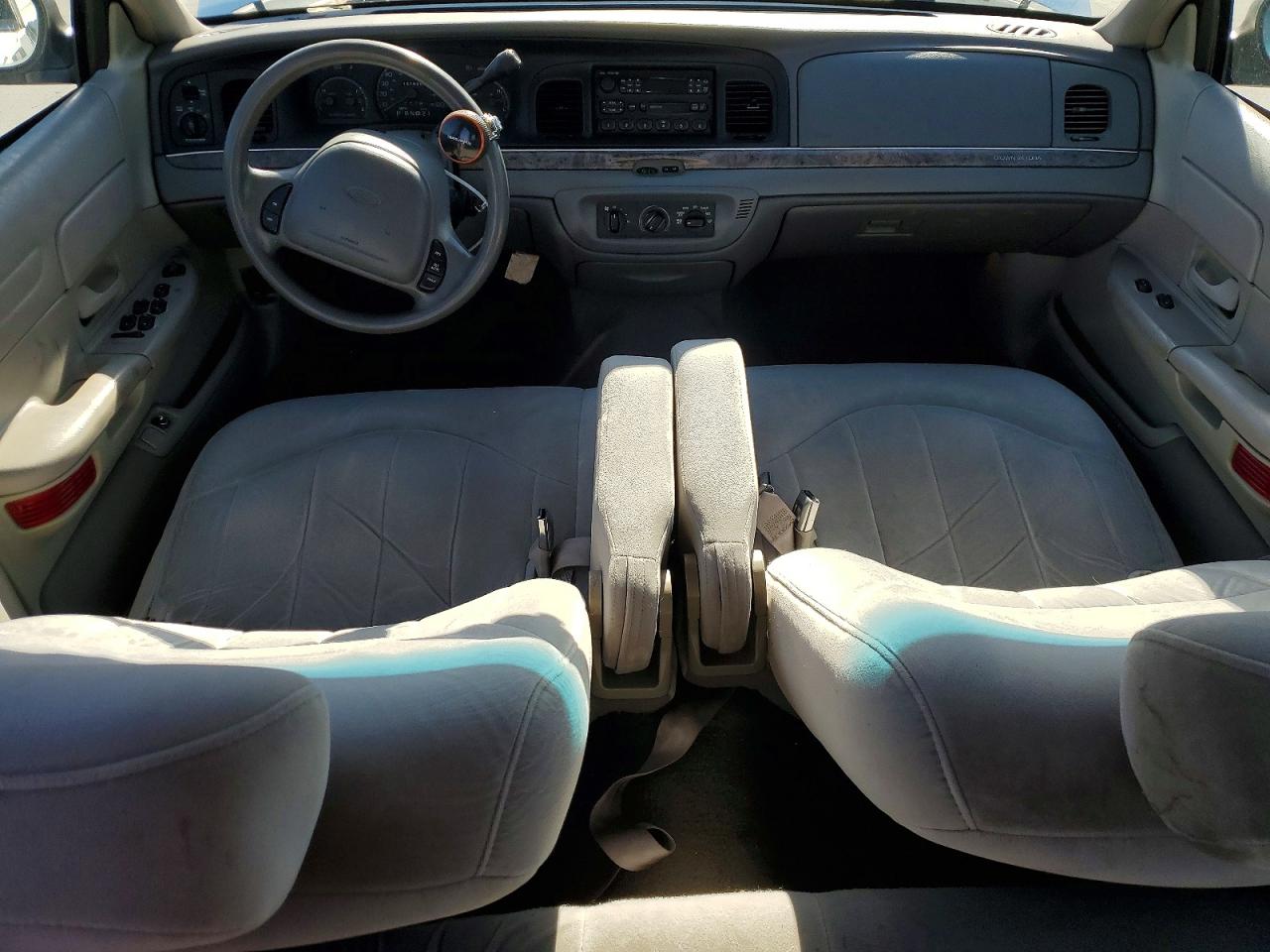 1999 FORD CROWN VICTORIA photo 15