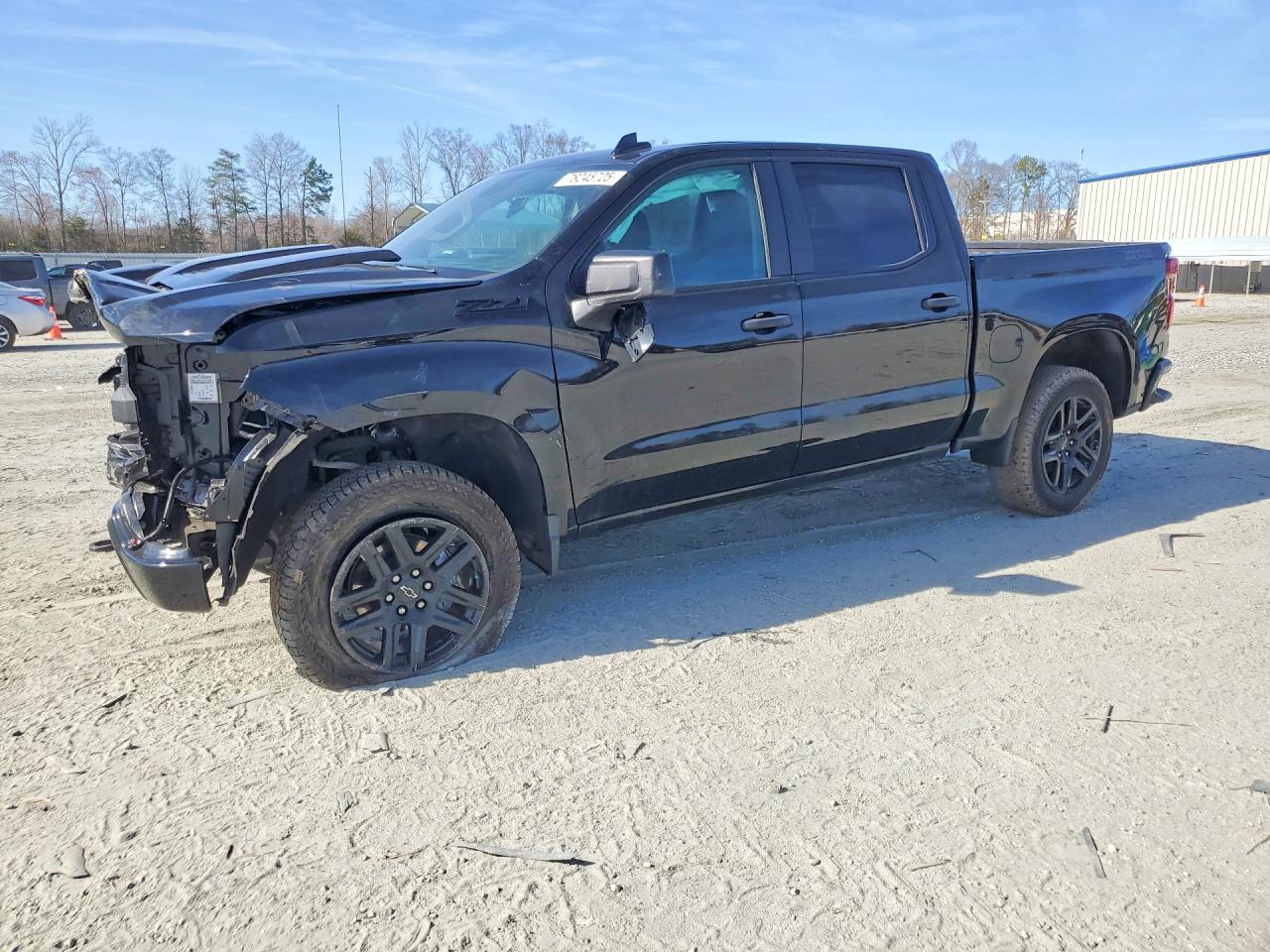 2025 CHEVROLET SILVERADO