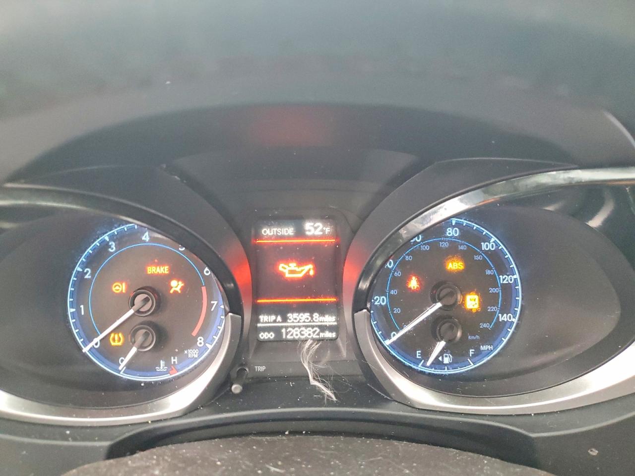 2016 TOYOTA COROLLA S PLUS photo 9