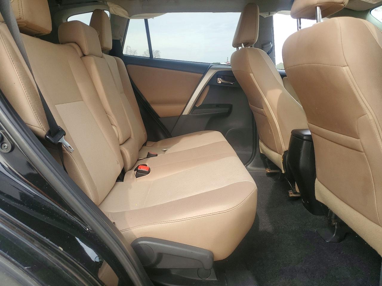 2014 TOYOTA RAV4 XLE photo 11