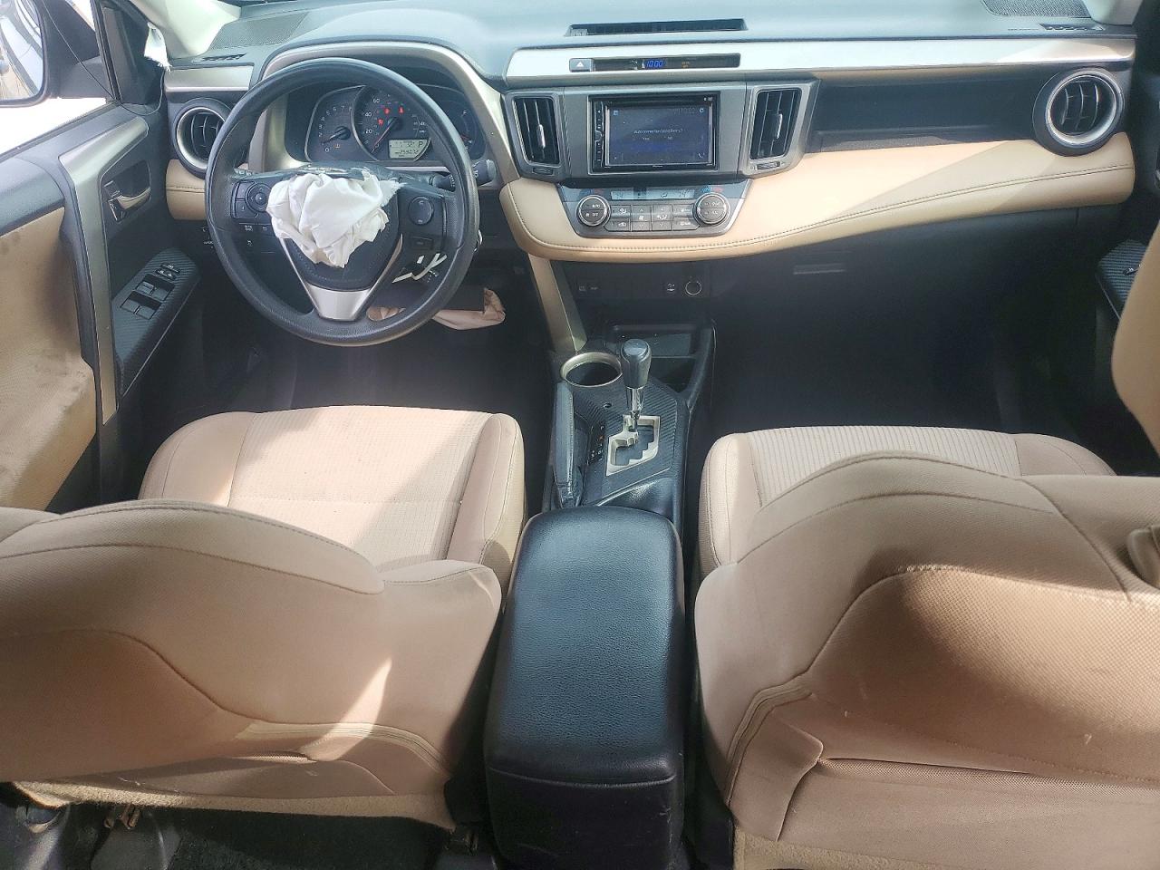 2014 TOYOTA RAV4 XLE photo 8