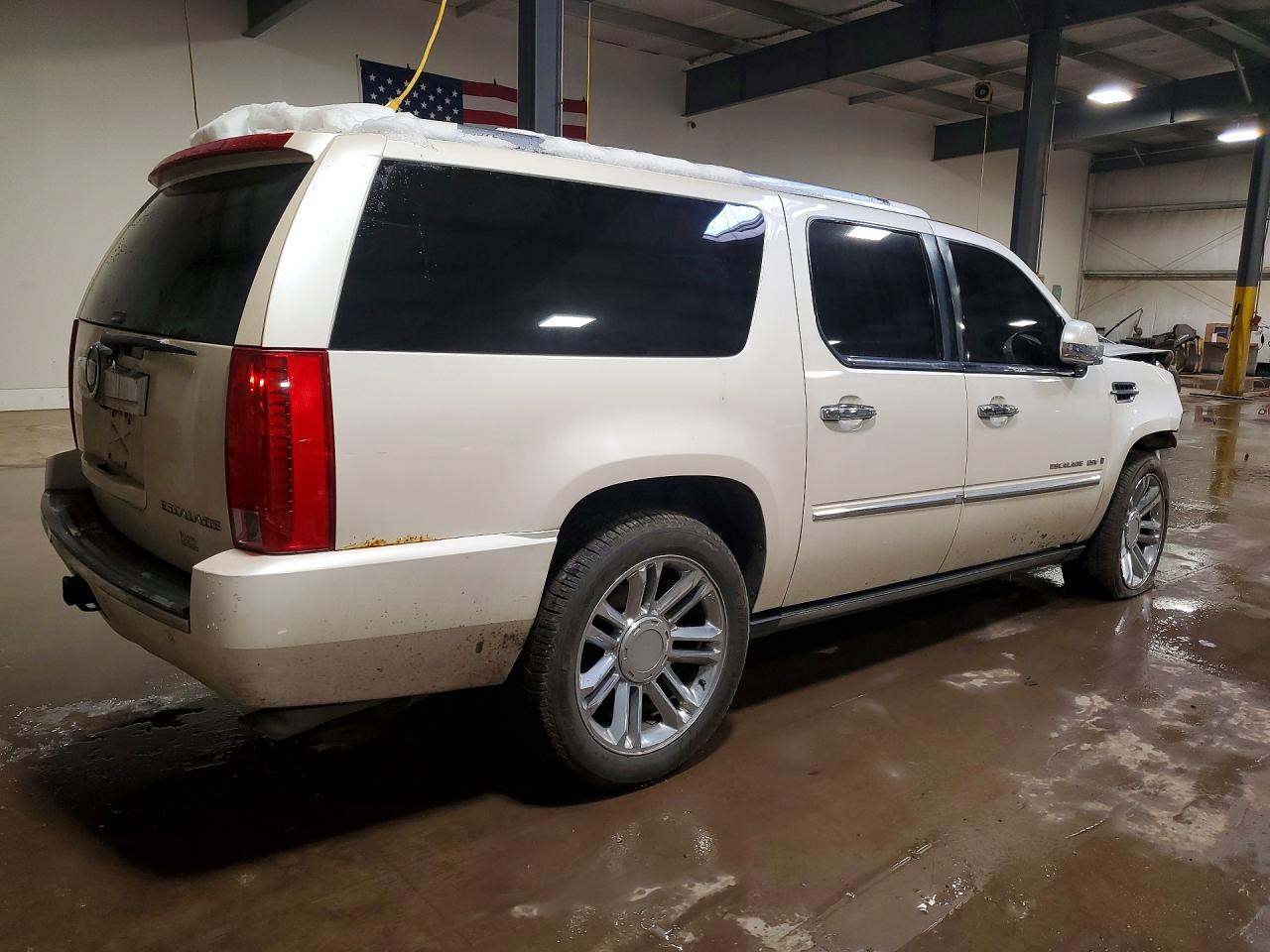 2008 CADILLAC ESCALADE ESV photo 5