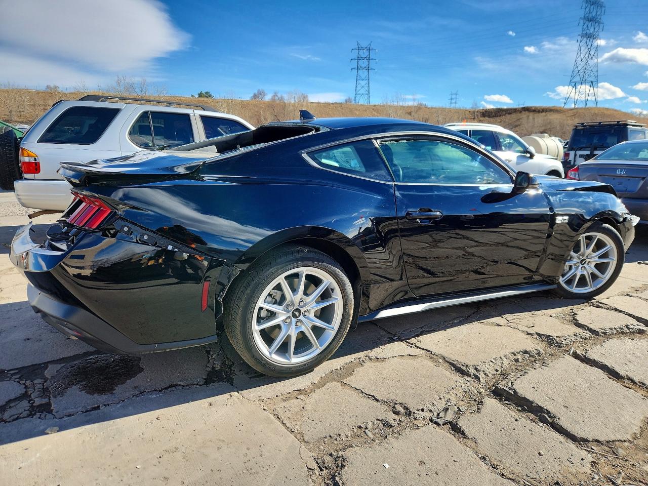 2024 FORD MUSTANG GT photo 5