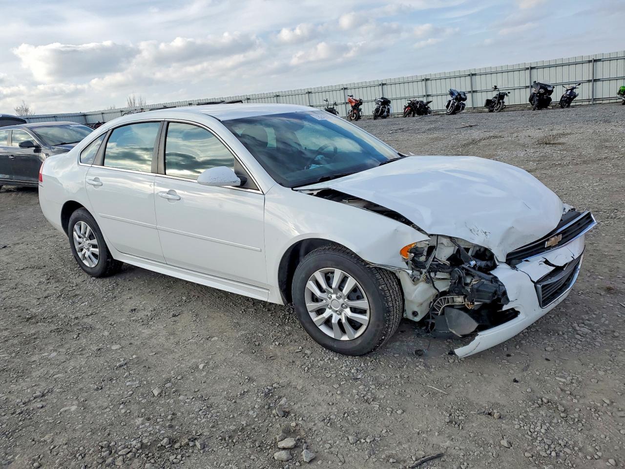2011 CHEVROLET IMPALA LS photo 4