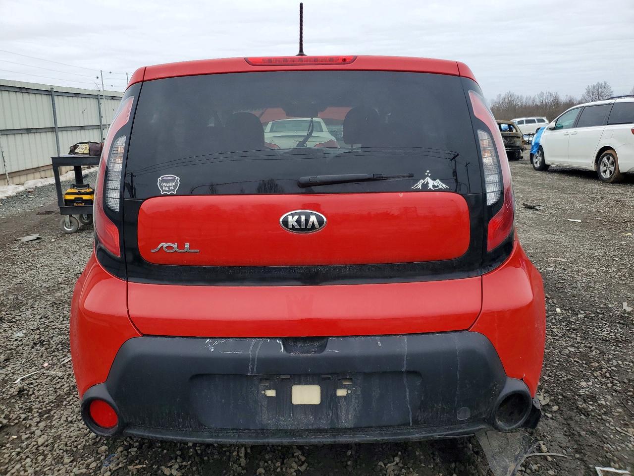 2015 KIA SOUL + photo 16
