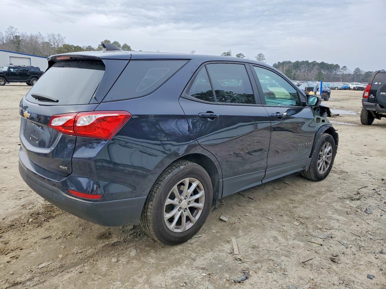 2020 CHEVROLET EQUINOX LS photo 5