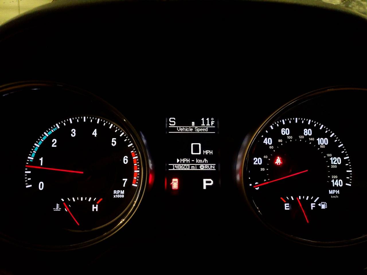 2012 JEEP GRAND CHEROKEE OVERLAND photo 9