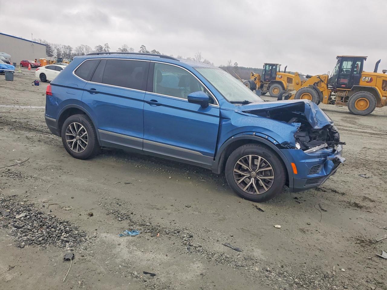 2020 VOLKSWAGEN TIGUAN SE photo 10