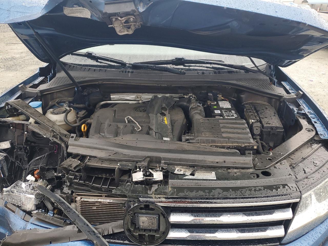 2020 VOLKSWAGEN TIGUAN SE photo 34