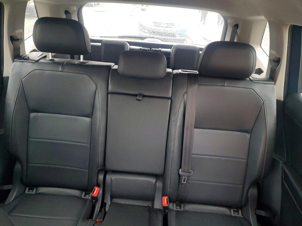 2020 VOLKSWAGEN TIGUAN SE photo 28
