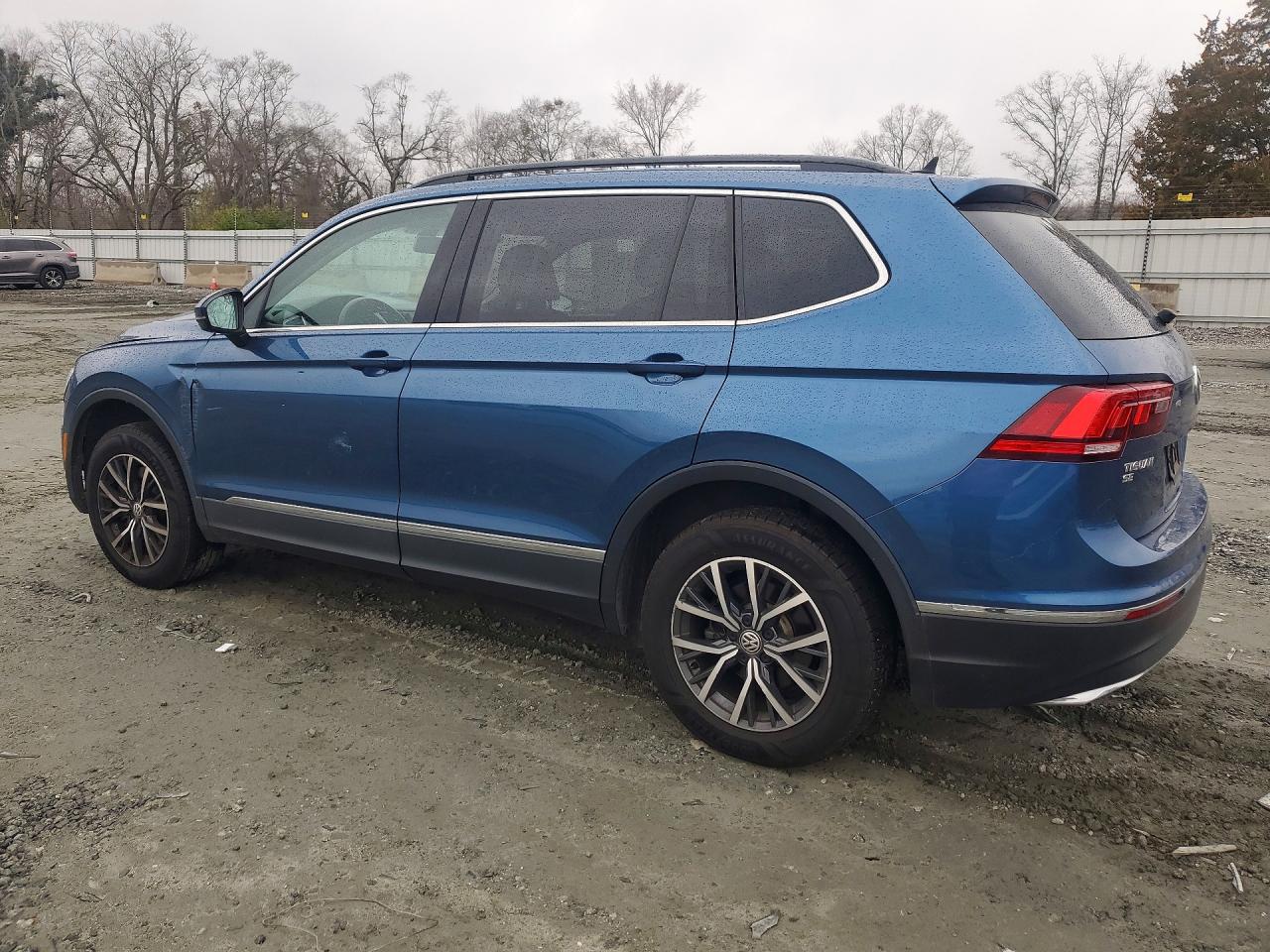 2020 VOLKSWAGEN TIGUAN SE photo 4