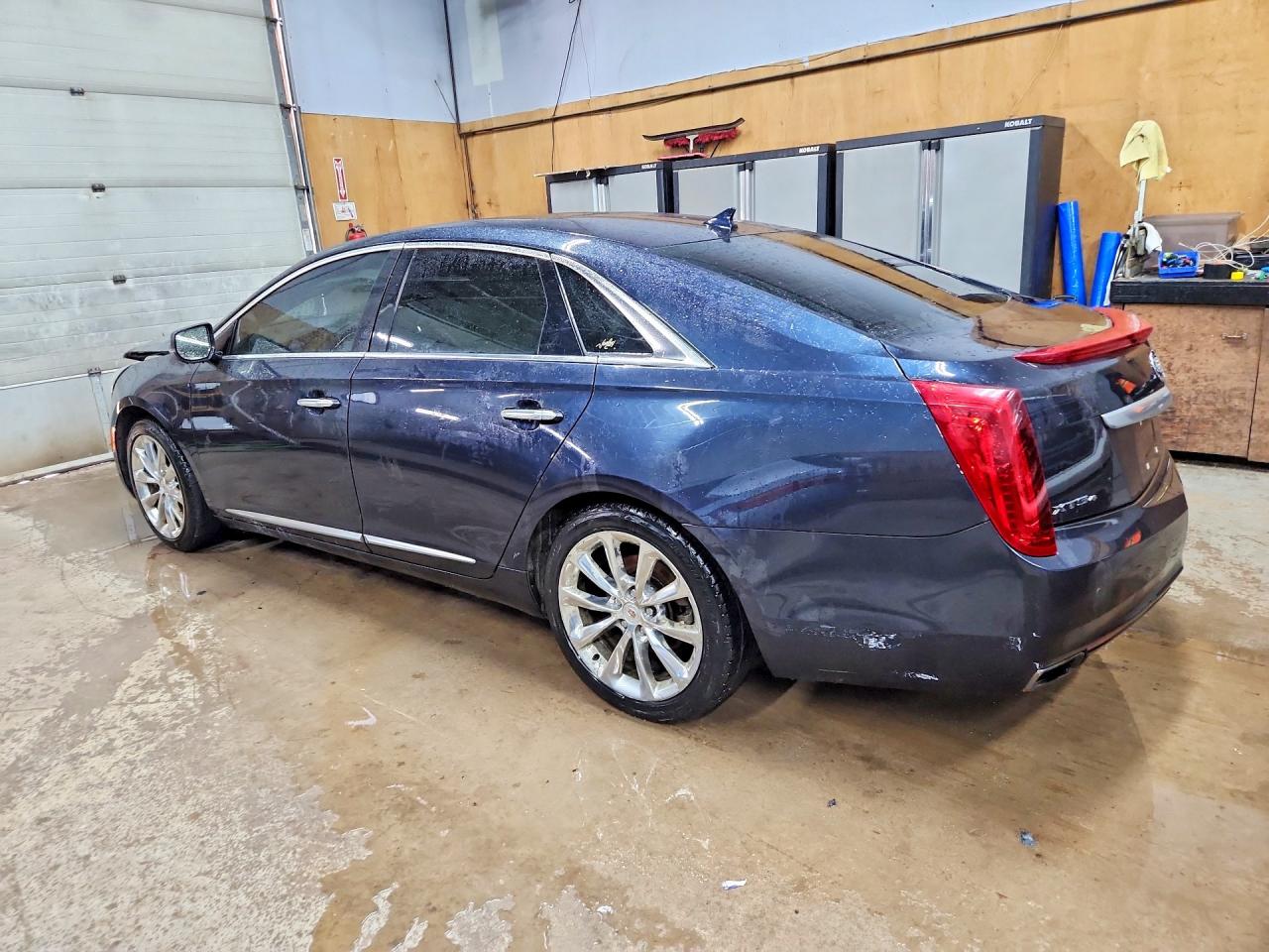 2014 CADILLAC XTS LUXURY COLLECTION photo 4