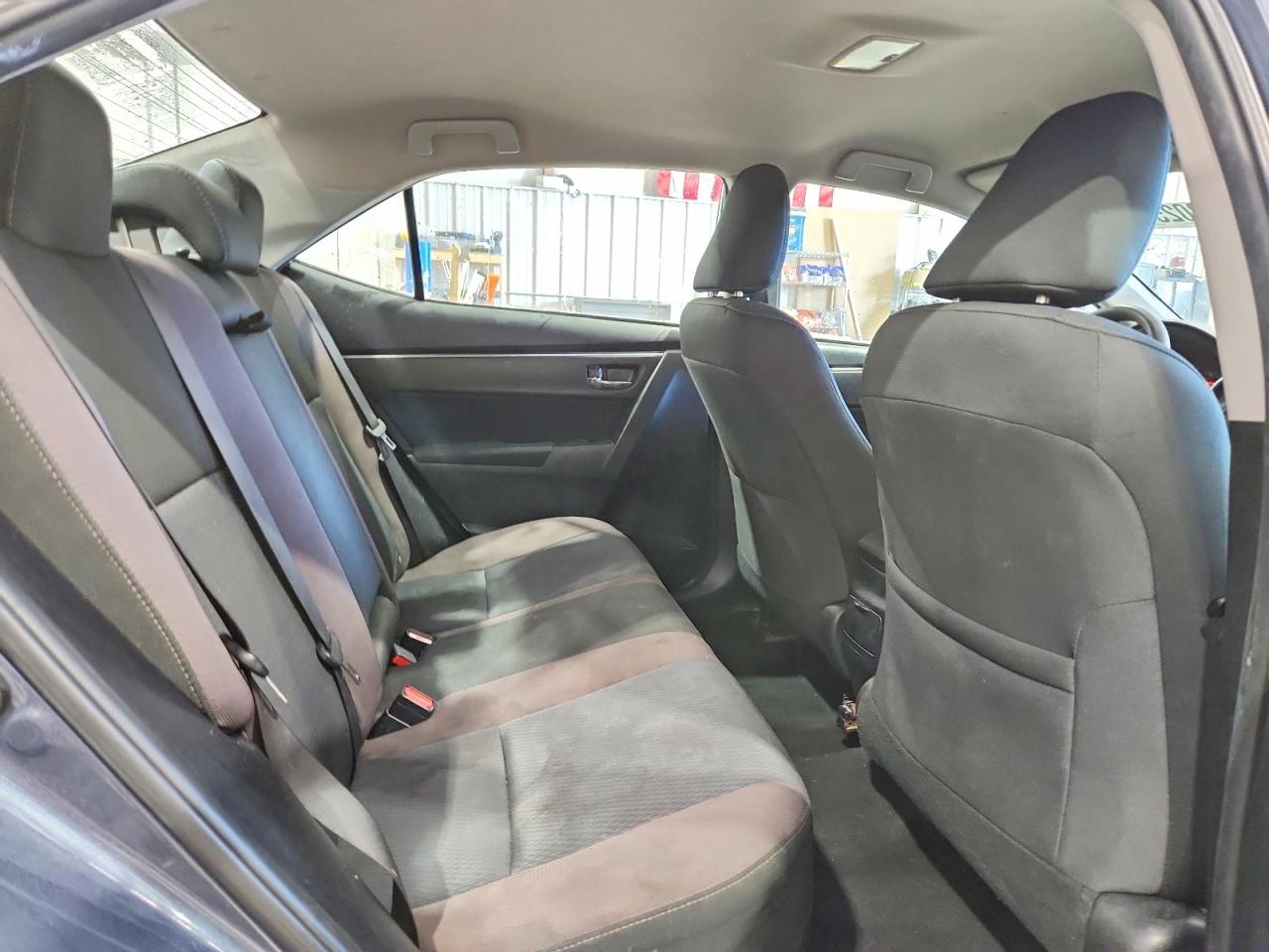 2017 TOYOTA COROLLA BASE photo 10