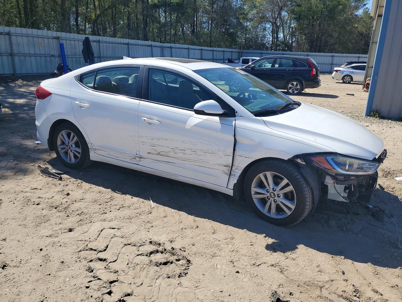2018 HYUNDAI ELANTRA VALUE EDITION photo 10