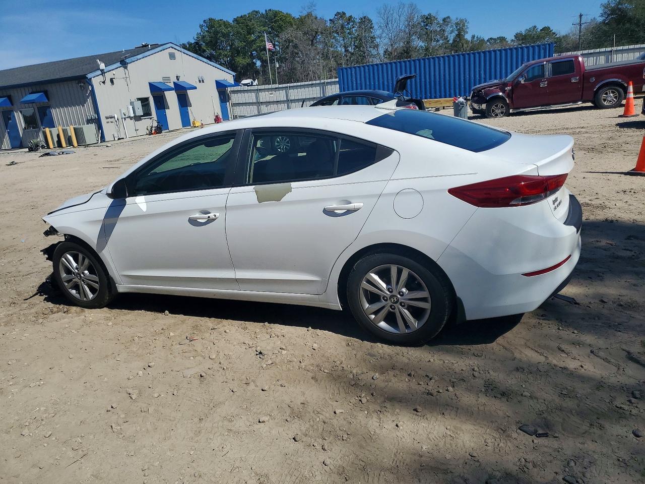 2018 HYUNDAI ELANTRA VALUE EDITION photo 4
