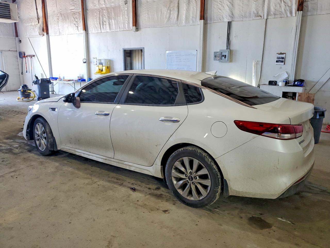 2018 KIA OPTIMA photo 3