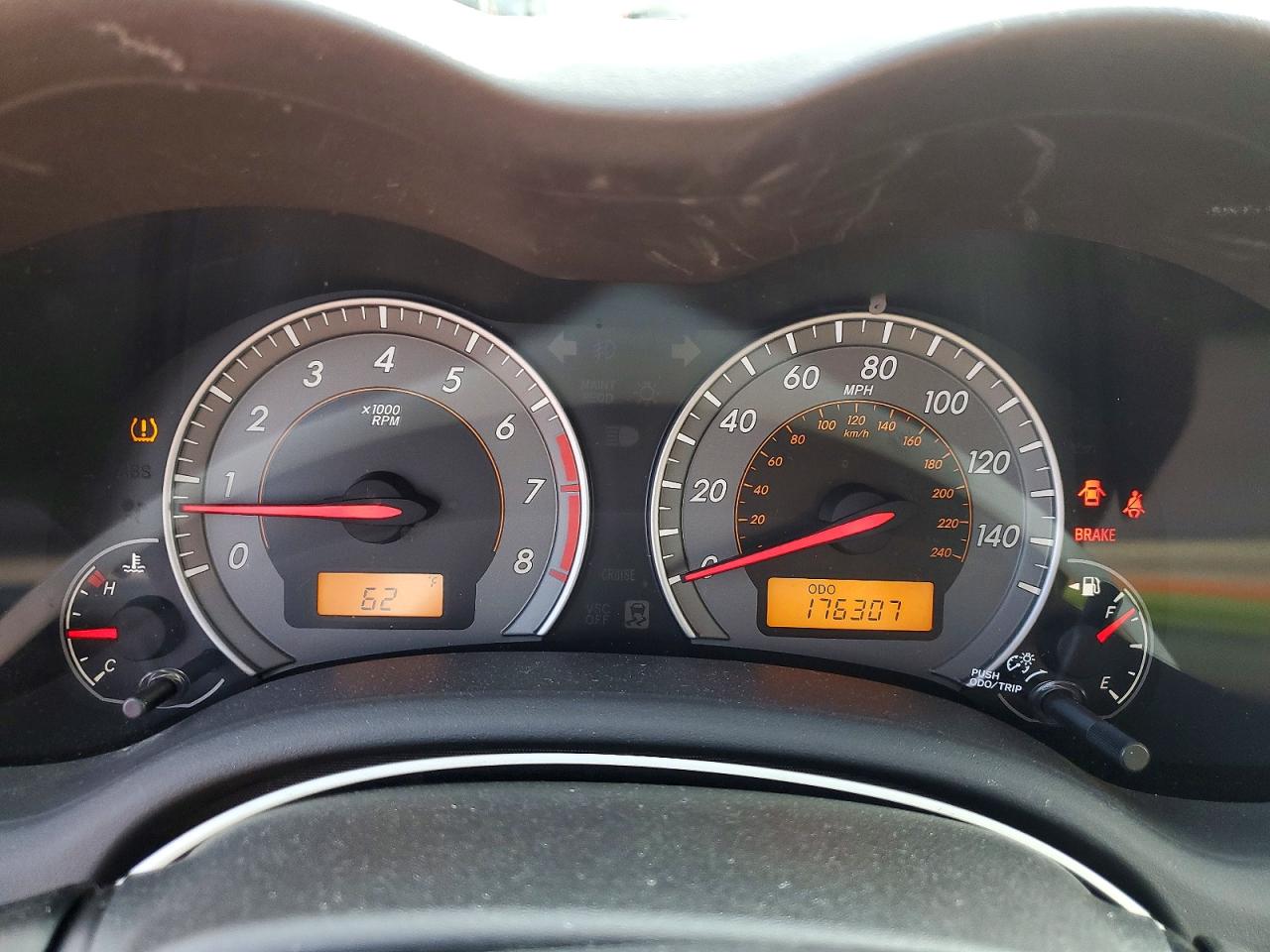 2010 TOYOTA COROLLA S photo 17