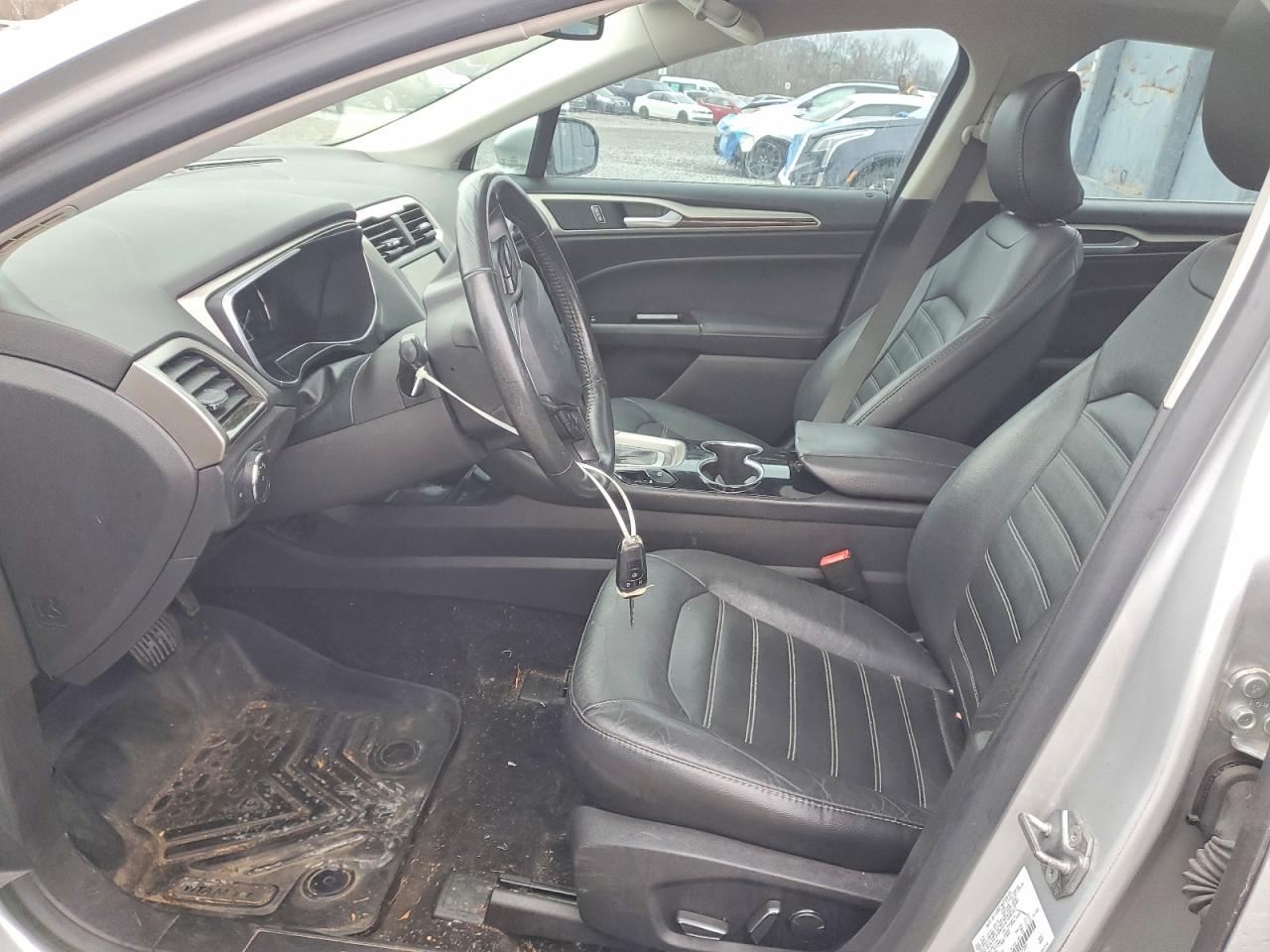 2015 FORD FUSION SE HYBRID photo 19